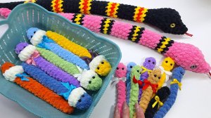 Успеть за час// Три старта// Вяжем змеек// 16 готовых работ