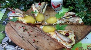 Бутерброды со шпротами с бородинским хлебом (второй вариант)