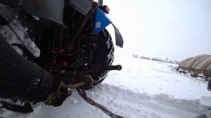 ГАЗ-53 по снегу, как корова на льду.