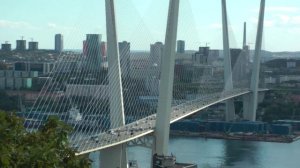 Владивосток проезд по Золотому мосту - 2х-камерная сьемка