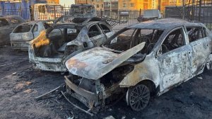 Кадры падения вражеского БПЛа по мирному населению в центре Брянска.