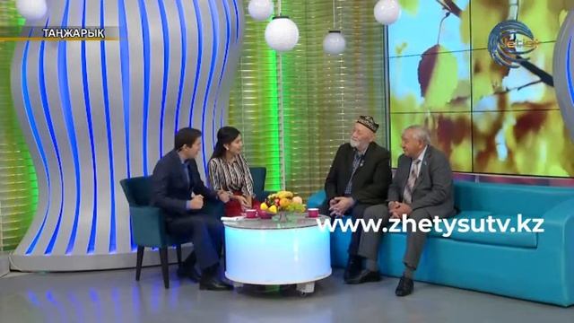 Тақиялы періште