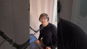 Потому, что мы пилоты!!! (муз. В. П. Соловьев-Седой, стихи А. И. Фатьянов)