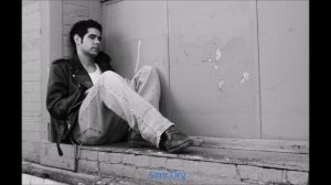 антон  герр  одинокий мужчина в самом соку не пьет и не курит и спит на боку