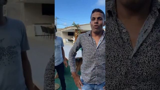 Carlinhos chegando de Ferrari e Porsche com a Dra. Deolane na Barra. Carlinhos Maia Stories. смотреть онлайн