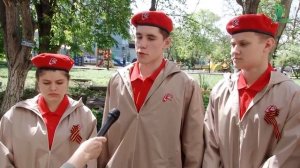 Ученики 10-й школы посетили последнего ветерана Великой Отечественной войны в Железноводске Михаила