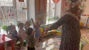 Занятие по познавательному развитию речи в первой младшей группе с использованием картины