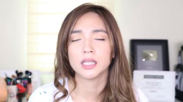 How to CURL HAIR with a STRAIGHTENING IRON + Giveaway смотреть онлайн