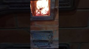 первый запуск печки.mp4