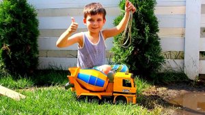 Экскаватор Погрузчик JCB Bruder застрял в грязи и поломался Про машинки | Toys 2 Boys