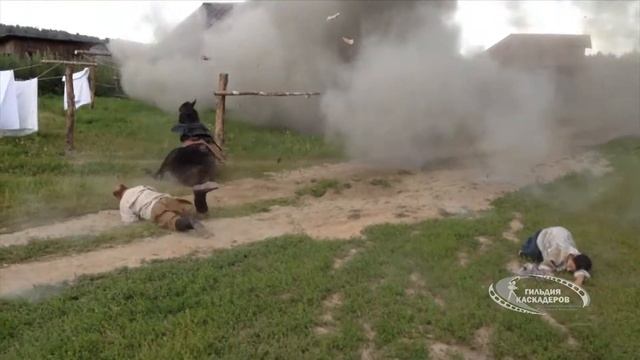 28 апреля-День Каскадера. ( Ролик конных трюков) смотреть онлайн