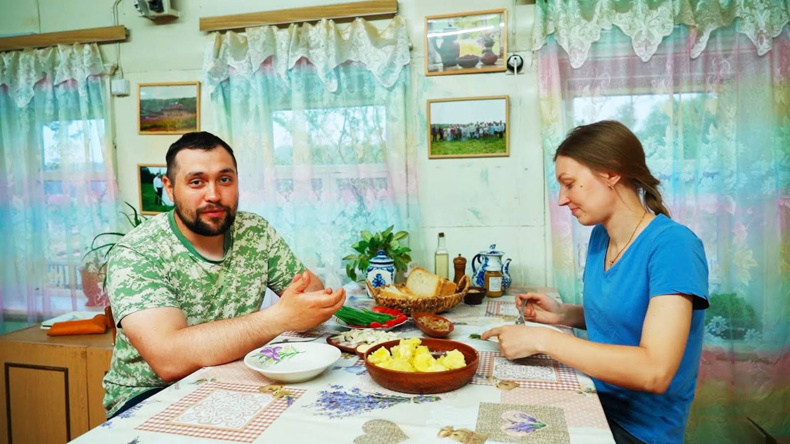 БУДНИ В УРАЛЬСКОЙ ДЕРЕВНЕ ｜ КУПАНИЕ НА РЕКЕ ｜ ОГОРОД ｜ ЖАРА