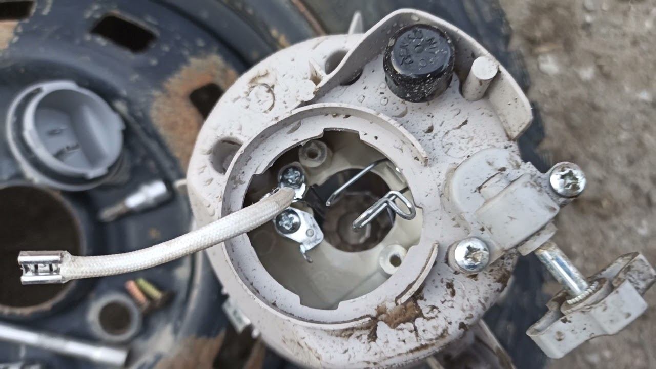 Немного о китайских запчастях. Противотуманная фара Ukorauto для Daewoo Matiz.