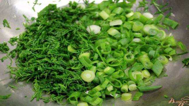 Салат с редисом и фетой
