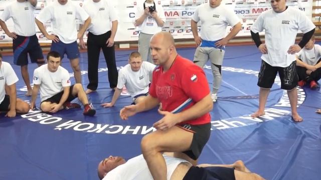 Работа в партере. Часть 4. Техника переворота соперника в партере