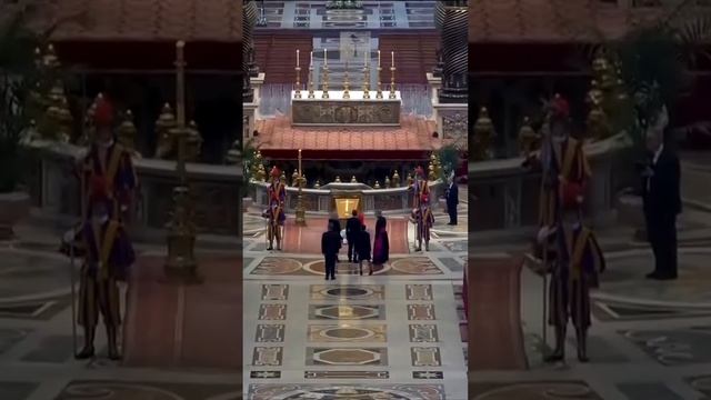 Лидеры стран приехали на похороны Папы Франциска