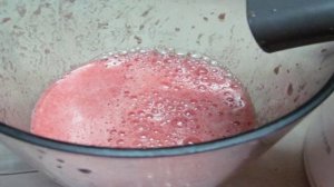 Напиток из томата и сельдерея