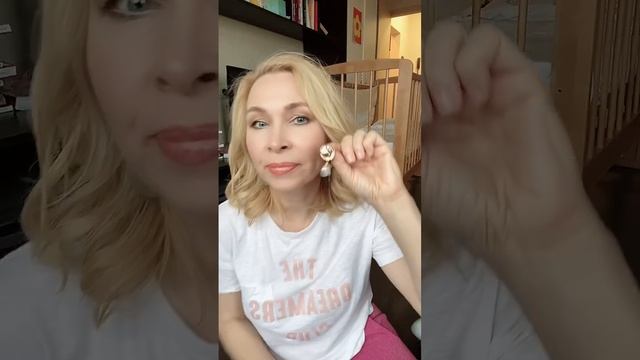 Серьги из последних каталогов Faberlic.