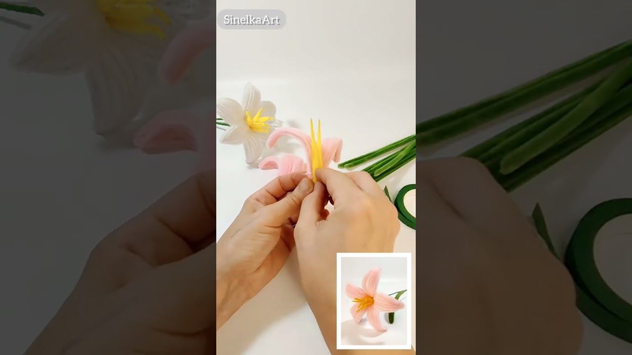 Лилия из синельной проволоки / Pipe Cleaner /  DIY / Tutorial / Синельная проволока мастер класс