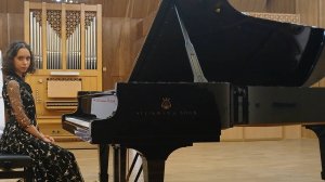 Аджиева Лейла