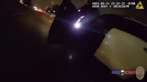 Офицеры застрелили мужчину, который направил на них мобильный телефон, думая, что это пистолет