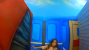 Ева играет в Полицейского или Доктора? Смешные истории про профессии для Детей