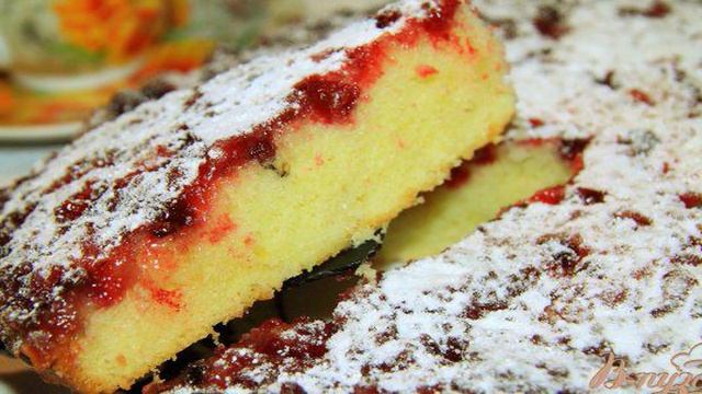 Клюквенный пирог-перевертыш