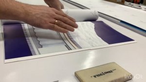 Как приклеить самоклейку на пвх. Как делают вывески