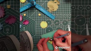 Маргаритки из фоамирана для детских украшений