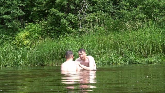 The Boys Boars (Годовой изоляционный эксперимент) смотреть онлайн