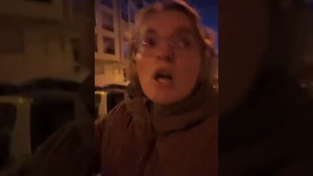 Украинская беженка на чистом русском рассказывает, что оказывается в Европе то её никто не ждет !!!