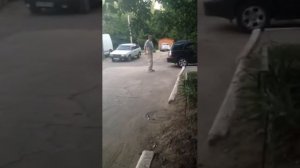 Прикол! Пьяный идет домой. Жесть)