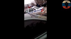 Новгородские сотрудники ДПС сломали инвалиду протез, выписывая штраф