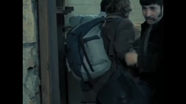 Заселился не в ту камеру смотреть онлайн