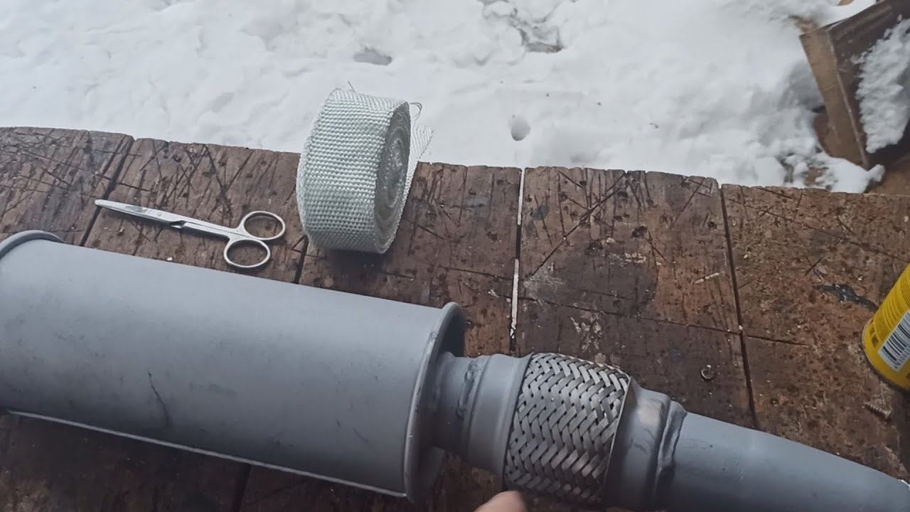 Как быстро отремонтировать гофру глушителя на Рено.