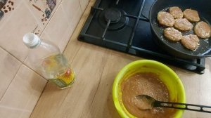 ГОТОВЛЮ ИКРЯНЫЕ ОЛАДЬИ..НЕМНОГО ВЯЗАНИЯ, НАШИ ТРАДИЦИИ ...