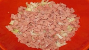 Салат с пекинской капустой и ветчиной