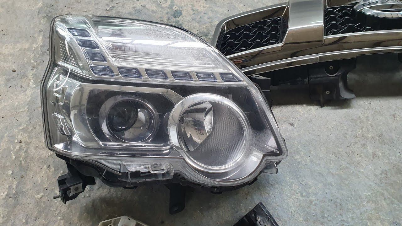 Как снять фару Nissan X-Trail Т31