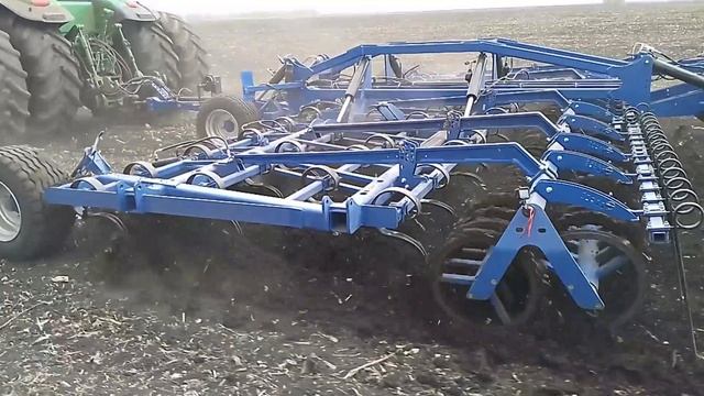 Культиватор КПУ производства Грязинский культиваторный завод
видео в работе