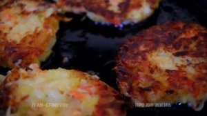 Оладушки из кабачков.