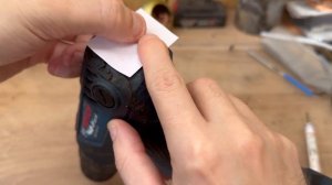 С лёгкостью убрал дыру в пластике всего за 3 минуты. Делюсь хитростью