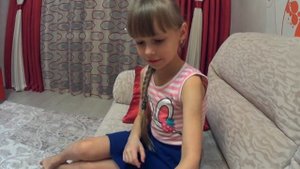 ВЛОГ. Покупаем и распаковываем ЛОЛ оригинал - сестренки! VLOG -  LOL lil sisters