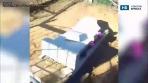 34 могильных надгробья разгромили вандалы в Володарском районе Брянска накануне Радоницы.