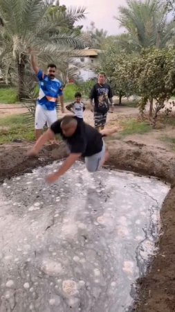 Как порою обидно, и за таких "друзей" стыдно.