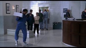 Для нашей полиции горячая пицца | Бриллиантовый полицейский.