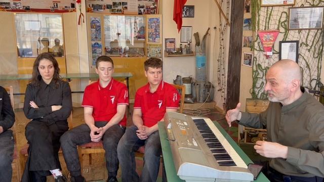 Песни из военных кинофильмов