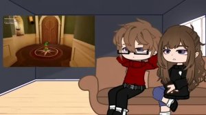Реакция родителей Хастура на "С НАСТУПАЮЩИМ ЛЫСЫМ ГАДОМ!"()Gacha Nox