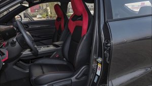 Changan X5 PLUS Comfort 
Год: 2025
Двигатель: 1.5 л 188 л.с.
Привод: передний
Тип трансмиссии: АКПП