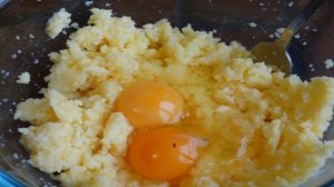 Оладьи из кукурузной каши с грибами