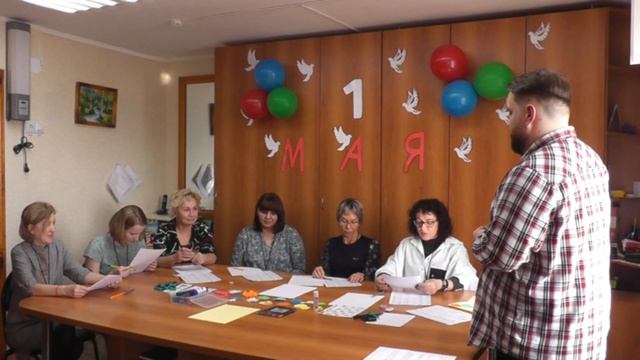 Янчик Е.А. Мастер-класс «Создание стихотворений с помощью таблицы ключевых английских слов» смотреть онлайн